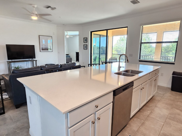 Luxury Condo in Venice - Your Ideal Retreat